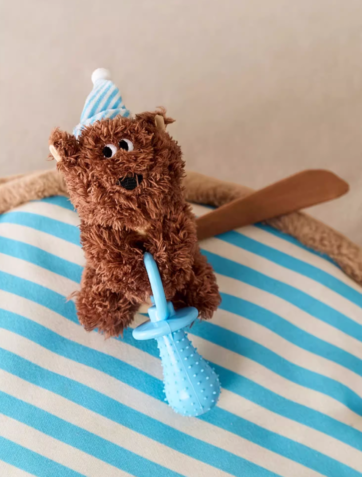 Zeze Baby Squirrel Chew Dog Toy