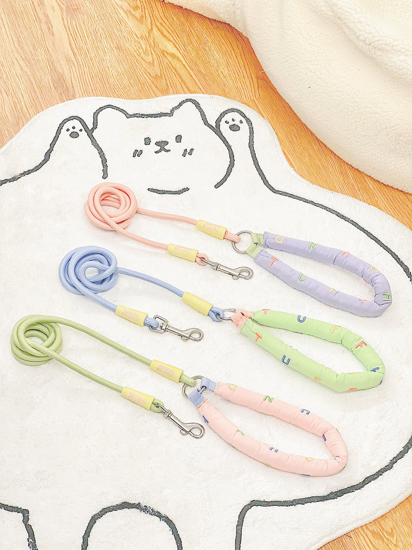 TUFFHOUND Cloud Soft Bubble Dog Leash