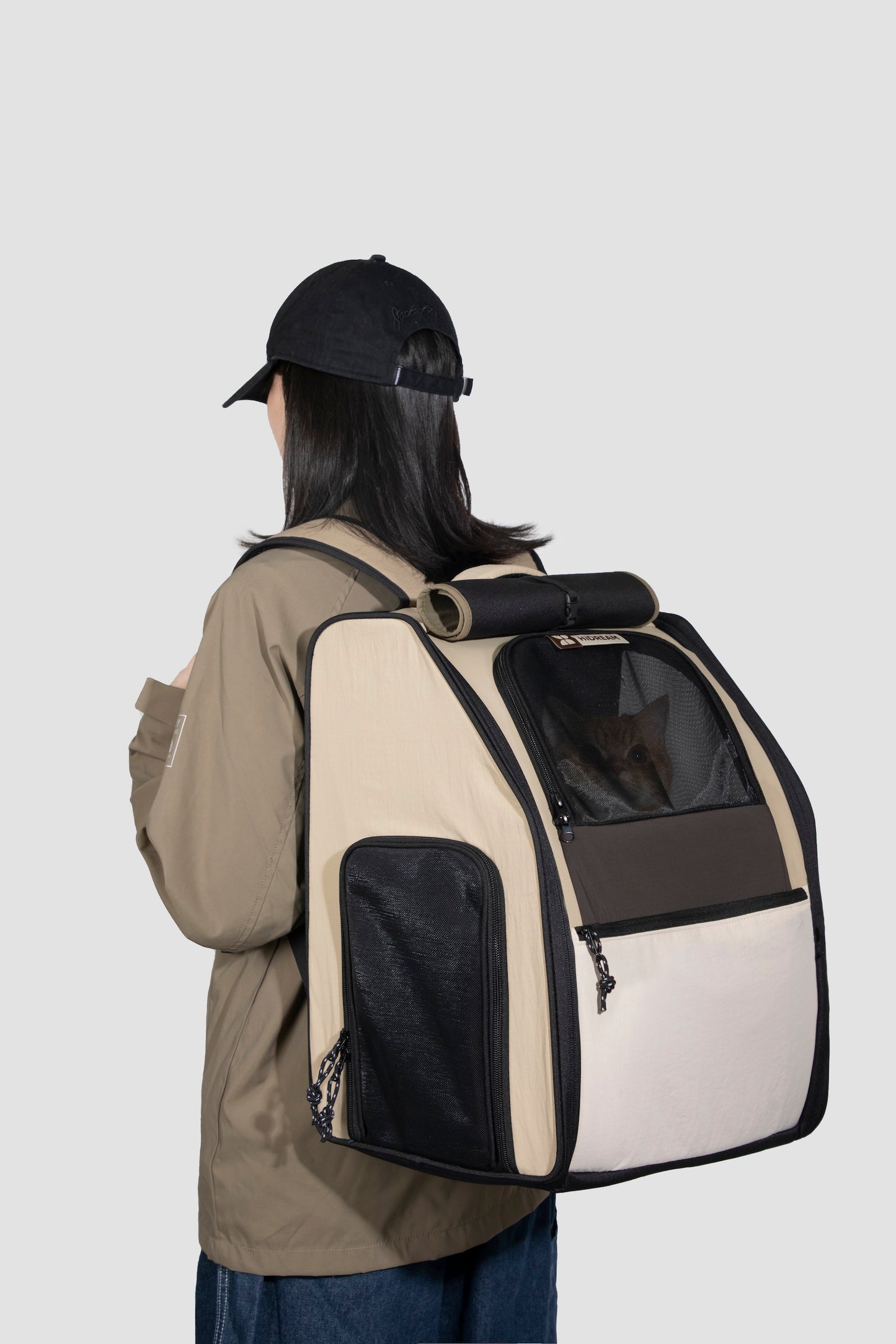 First Class Cat Backpack - Chestnut