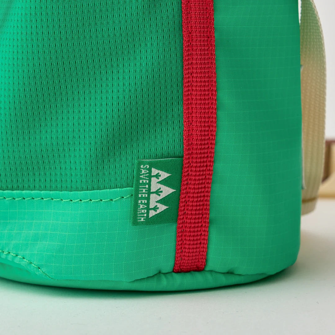 iCandor Munchie Minder Treat Pouch _Cool Green