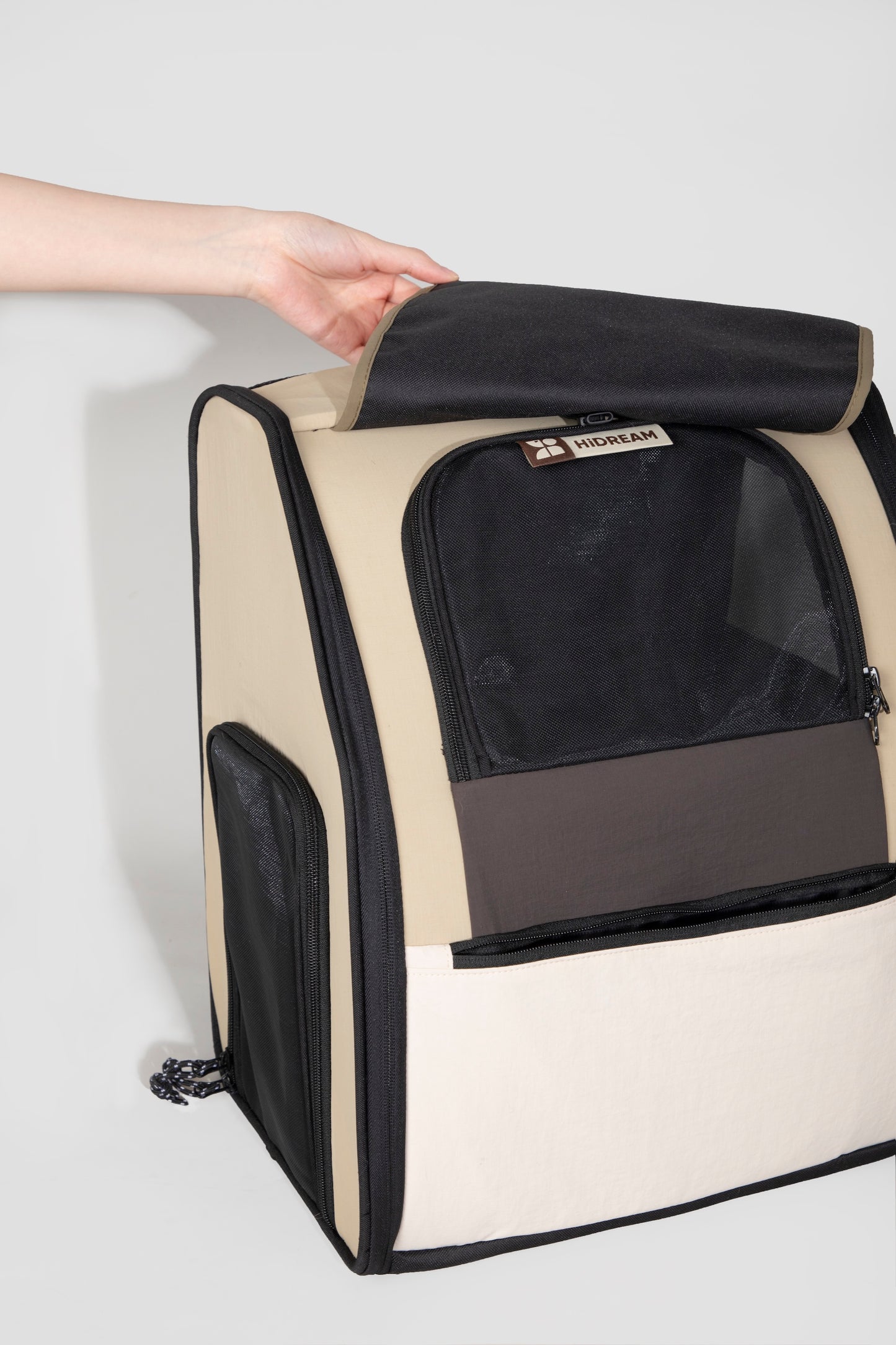 First Class Cat Backpack - Chestnut