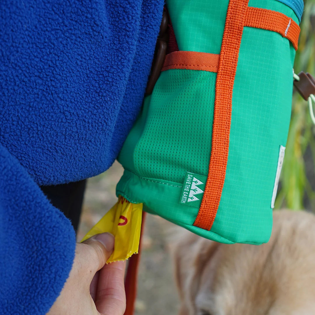 iCandor Munchie Minder Treat Pouch _Cool Green