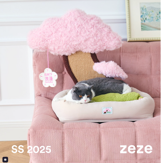 ZeZe Plush Cherry Blossom Cat Bed (L)
