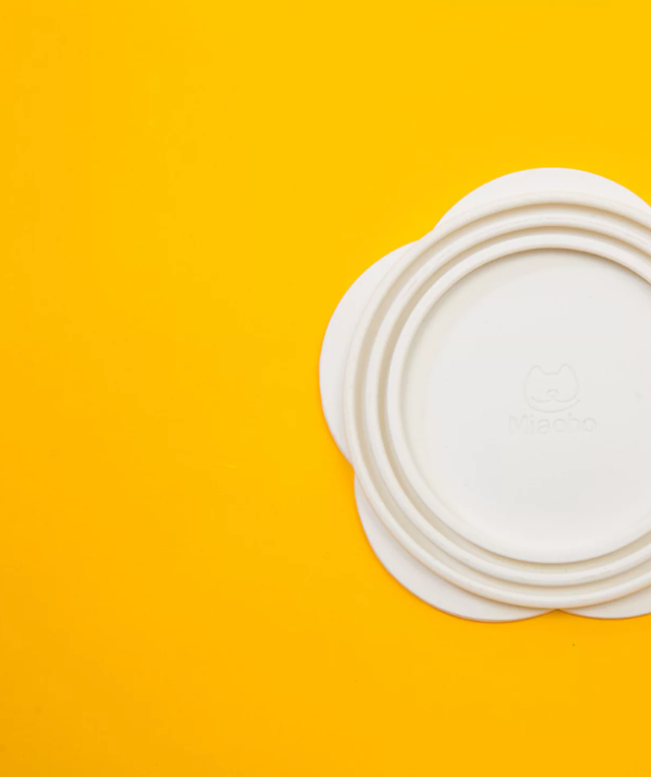 Fired Egg Reusable cat food can lid | dog food can lid | pet food can cover