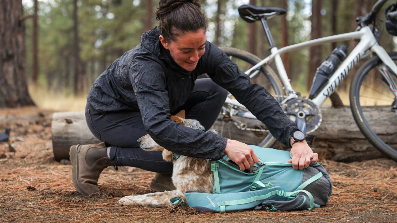 RUFFWEAR Hitch Hiker Dog Backpack Carrier Basalt Gray