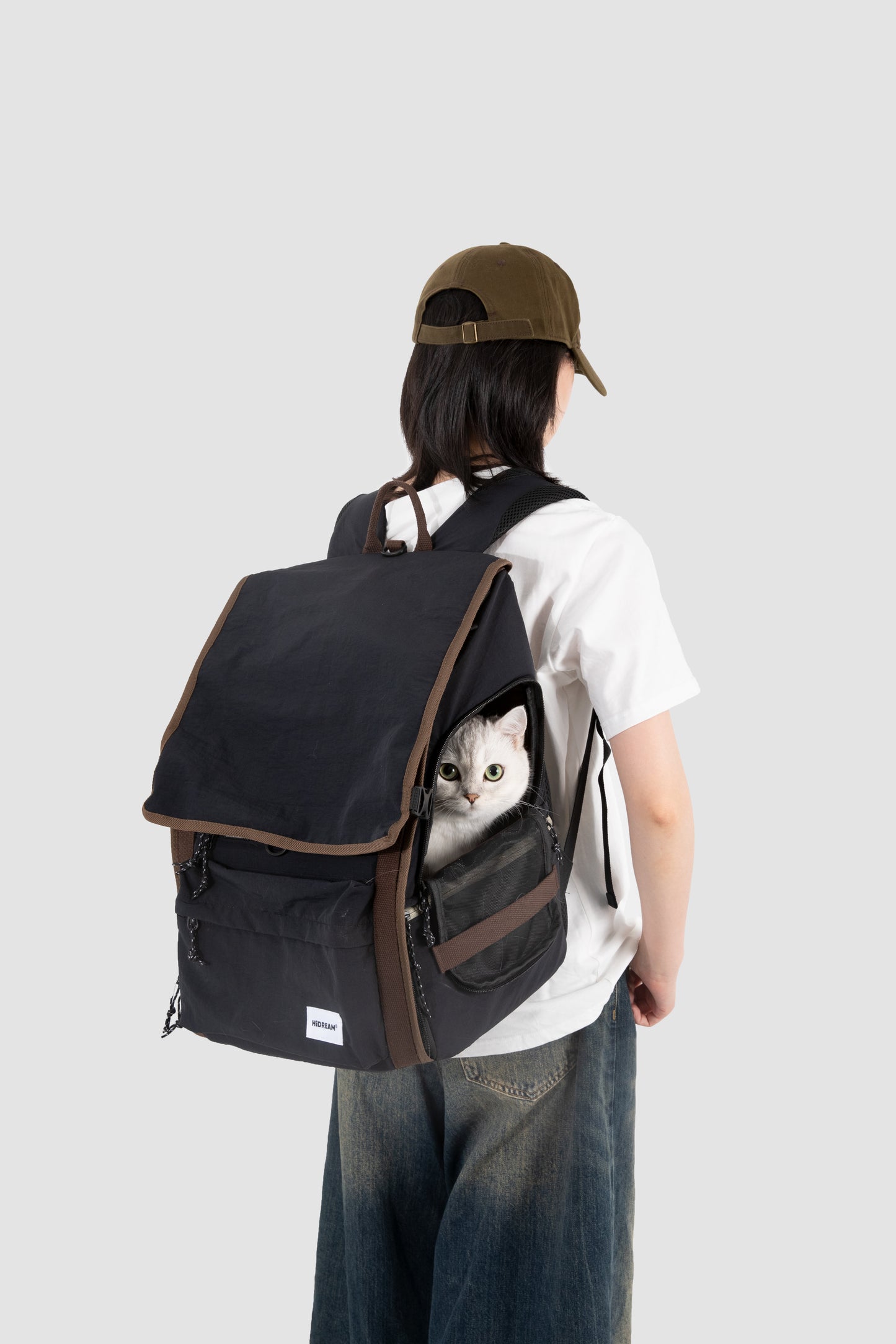 (NEW) HiDream Freedom Go Front Pet Carrier for Cats & Small Dogs (Black)