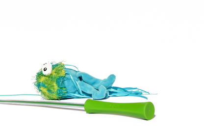 GiGwi Laser Teaser Wand Jelly Fish