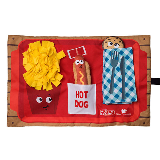 OUTWARD| NINA OTTOSSON ACTIVITY MAT FAST FOOD DOY TOY