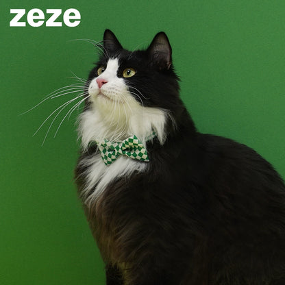 Zeze Checkerboard Cat Collar with Bow Tie