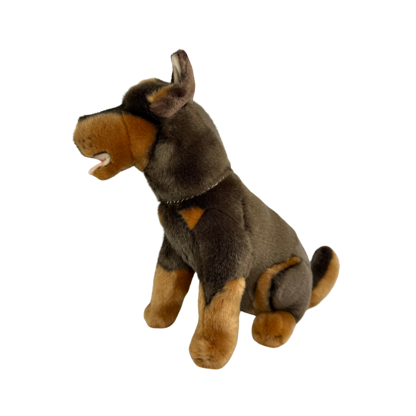 Bocchetta Plush Basil - Kelpie - 28cm, sitting