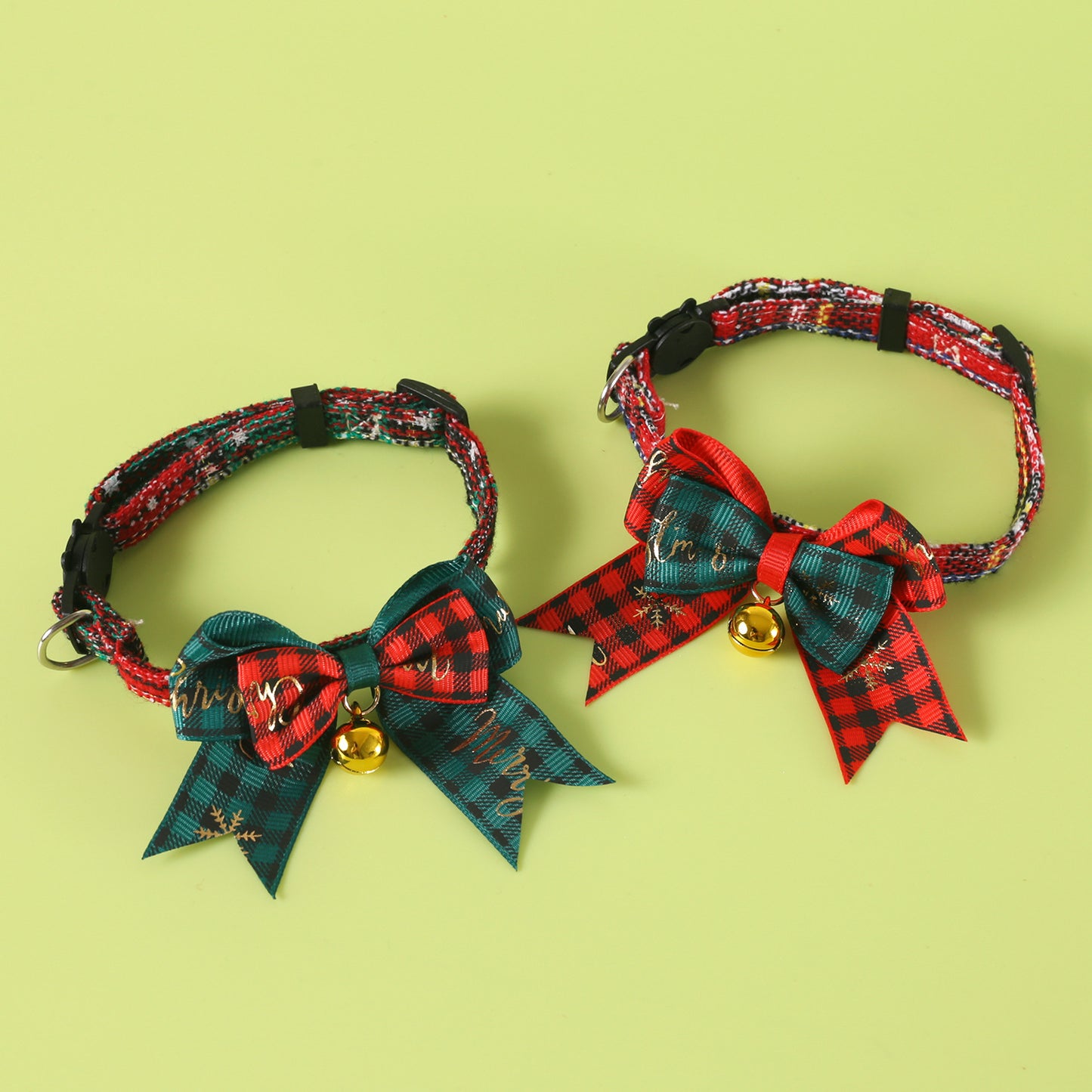 Pet Christmas Bow Tie Collar – Plaid Gold Foil with Bell (Breakaway Design)