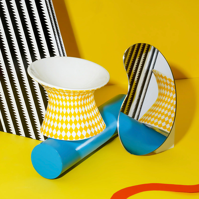 Zeze Yellow Diamond Ceramic Pet Bowl (Large)